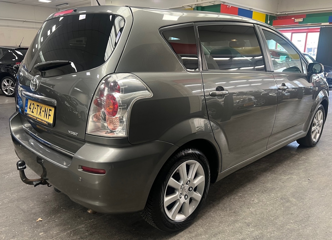 Toyota Verso - 1.8 VVT-i Dynamic 7p persoons 2e Eigenaar - NAP - AutoWereld.nl