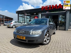 Audi A4 Limousine - 2.0 FSI