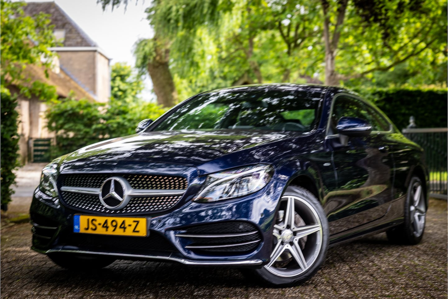 Mercedes-Benz C-klasse Coupé - 180 AMG Line Camera LED Dode Hoek - AutoWereld.nl