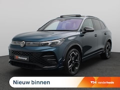 Volkswagen Tiguan - 1.5 eHybrid R-Line Business 272PK DSG Panoramadak, Trekhaak, Black Style, Leder, Memorysto