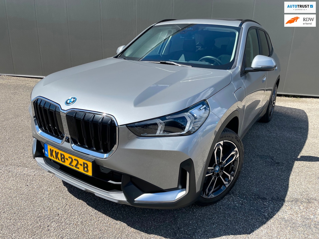 BMW X1 - XDrive25e 1ste Eig Dealer onderhouden Vol in de opties zie advertentie. - AutoWereld.nl