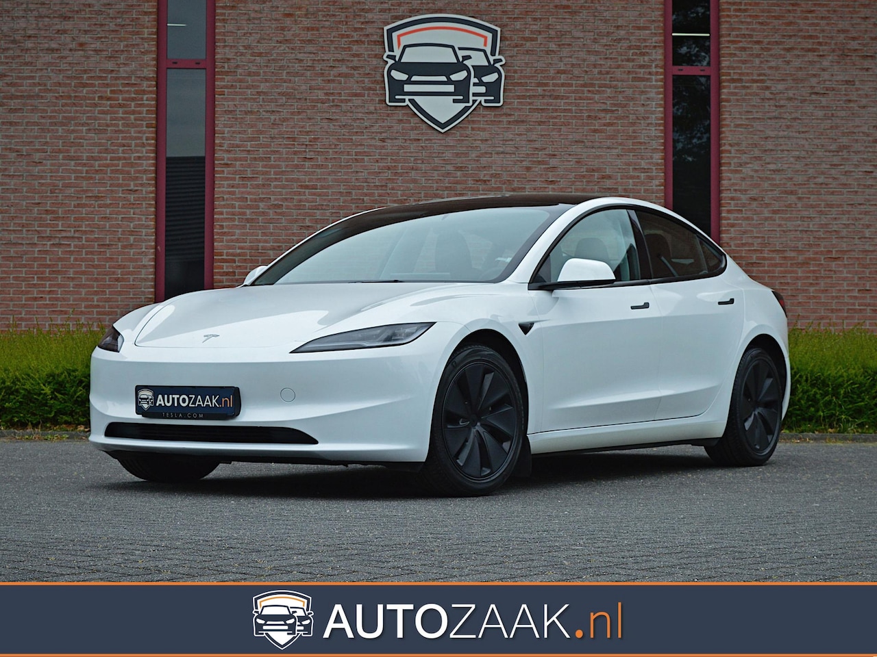 Tesla Model 3 - Premium Long Range AWD | Trekhaak | SOH 94% - AutoWereld.nl