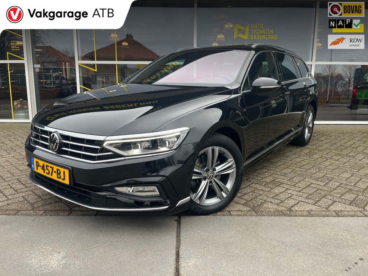Volkswagen Passat Variant - 1.5 TSI 150 PK R-Line Business + Panoramadak Keyless Viritual Cockpit Camera - AutoWereld.nl