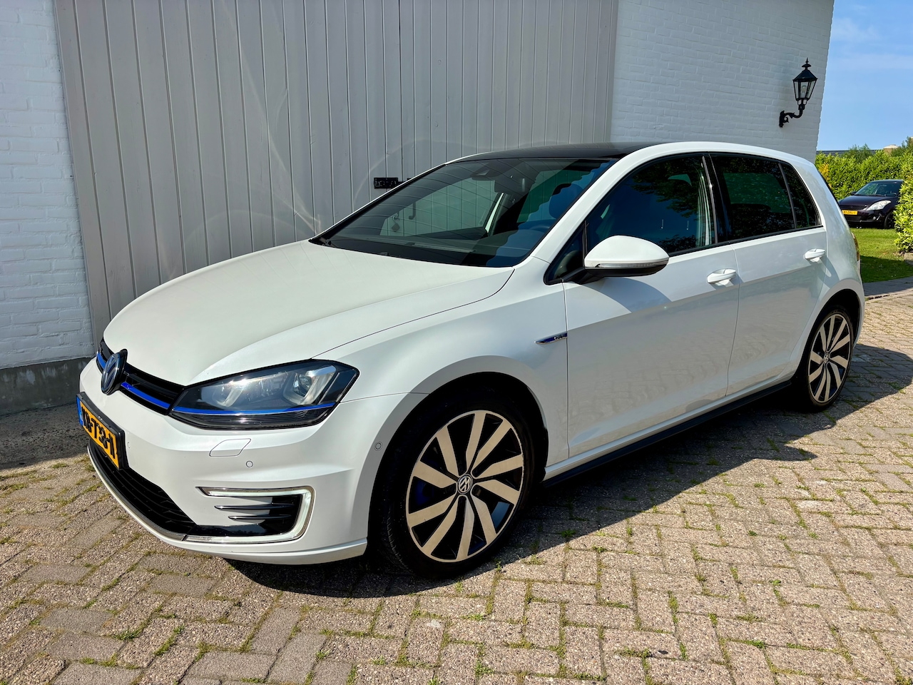 Volkswagen Golf - 1.4 TSI GTE Phev Hybrid GTE Leder/Pano dak - AutoWereld.nl