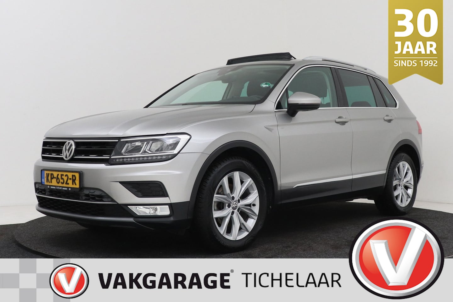 Volkswagen Tiguan - 1.4 TSI ACT Highline | Trekhaak | Panoramadak | Adapt. Cruise | Head-up | Digital Cockpit - AutoWereld.nl