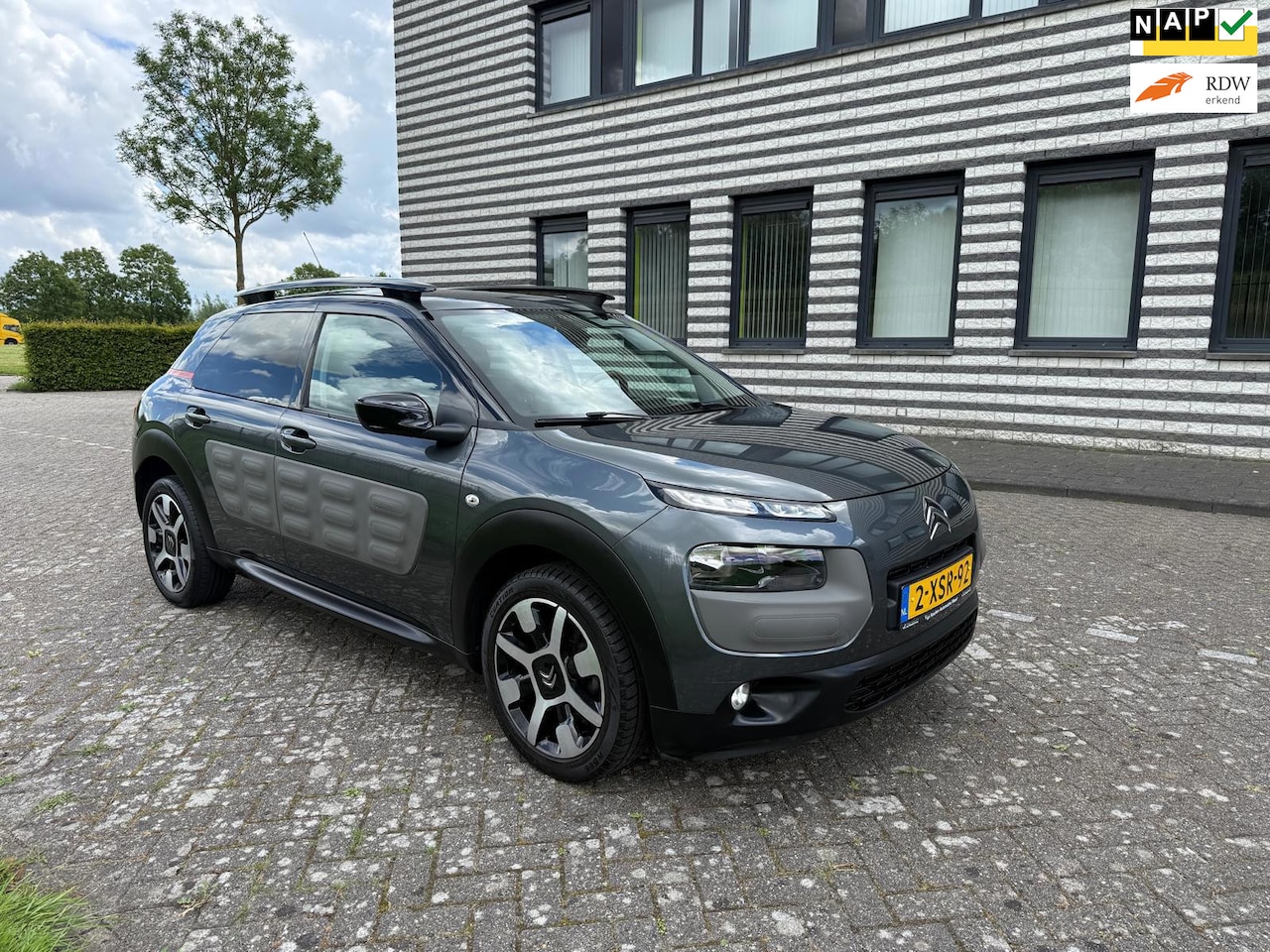 Citroën C4 Cactus - 1.2 e-VTi Shine 1.2 e-VTi Shine - AutoWereld.nl