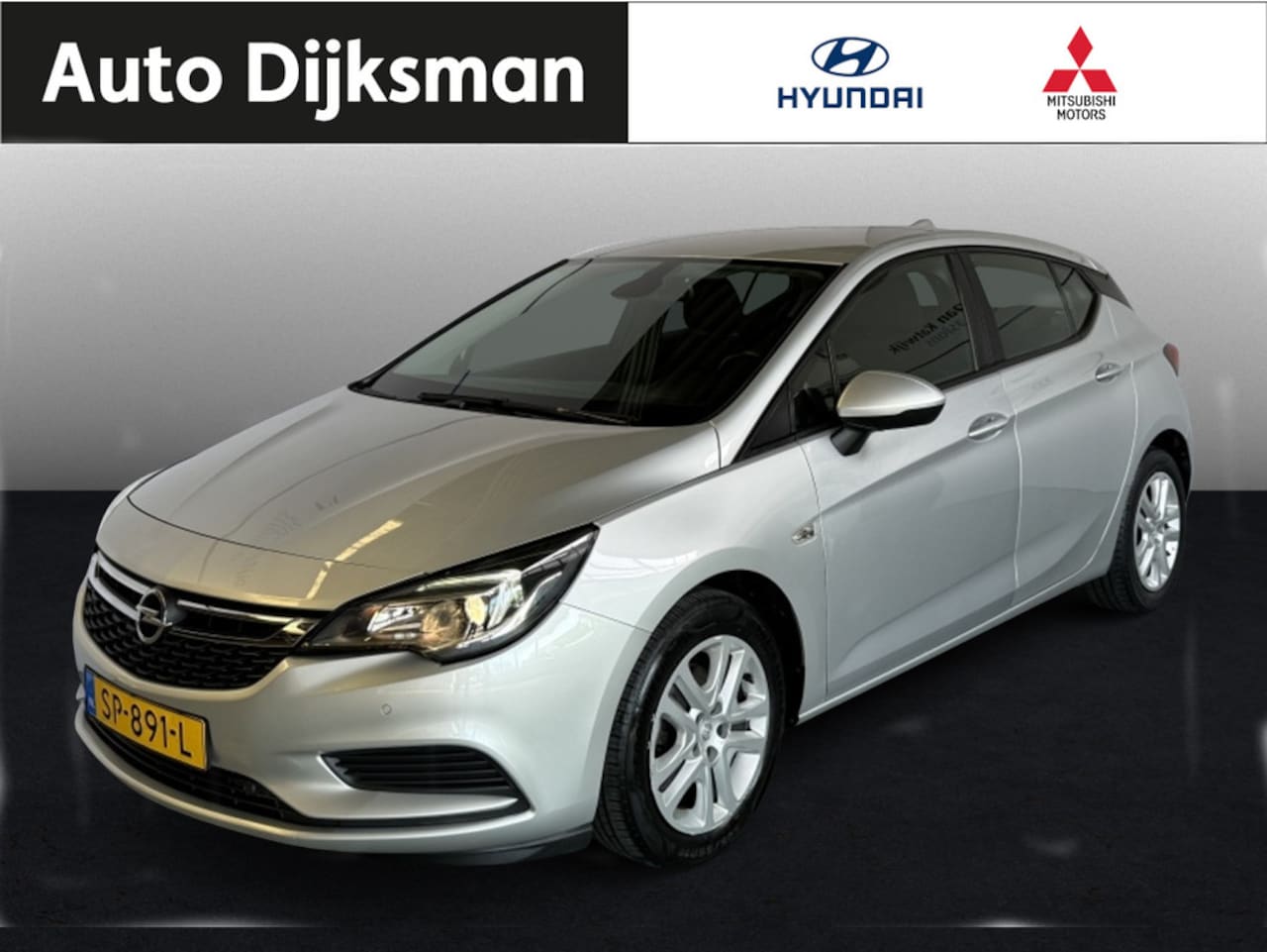 Opel Astra - 1.0 Online Ed. - AutoWereld.nl