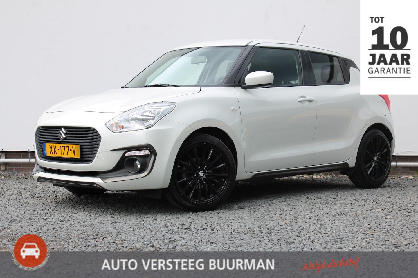 Suzuki Swift - 1.2 Select 17"' Velgen, Carbon Pakket, Achteruitrijcamera - AutoWereld.nl