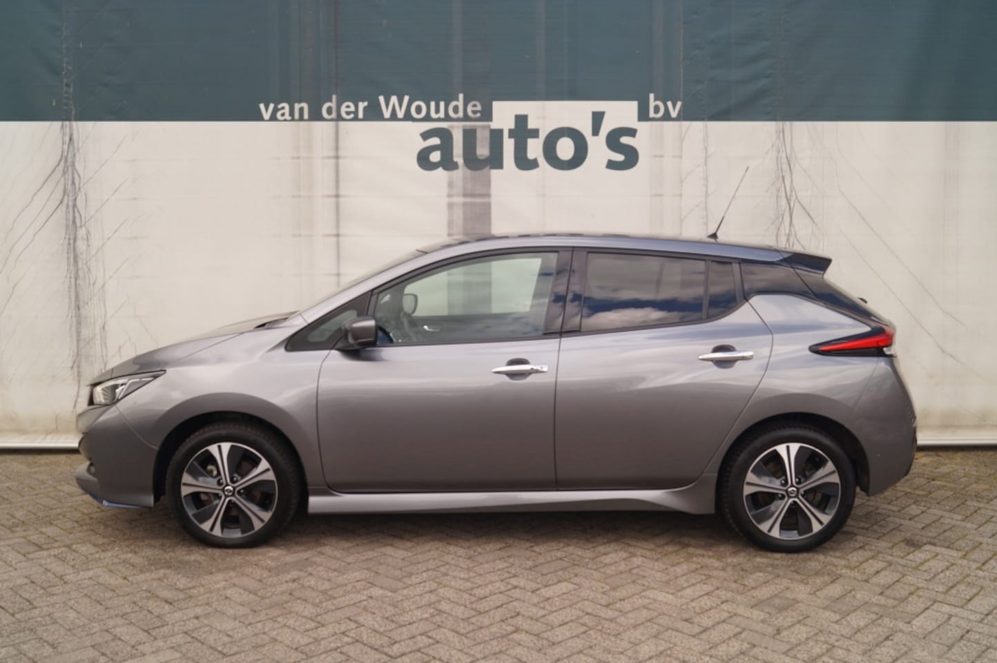 Nissan LEAF - e+ N-Connecta 62 kWh -SOH87%-NAVI-ECC- - AutoWereld.nl