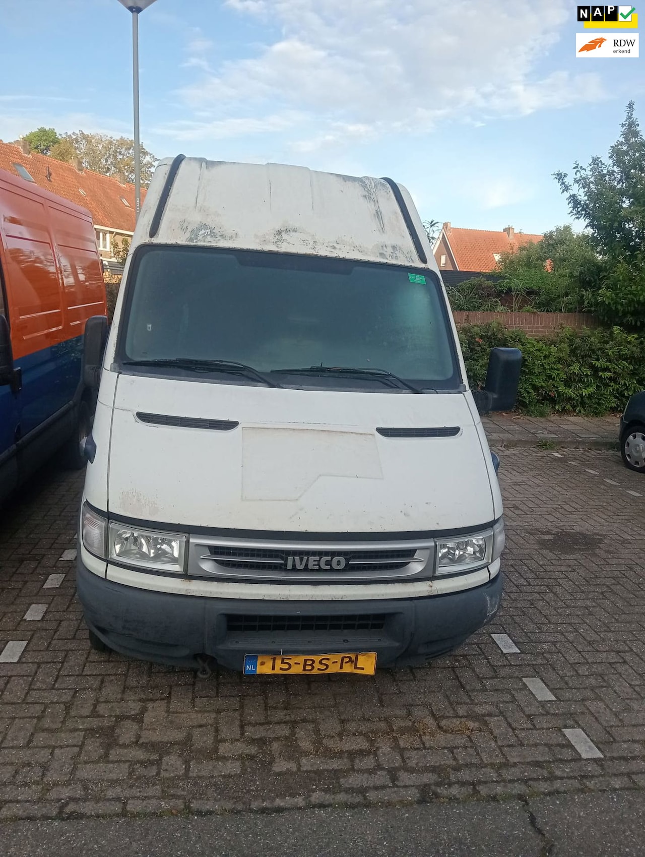 Iveco Daily - 35 C 17V 330 H2 35C17V 330 H2 - AutoWereld.nl