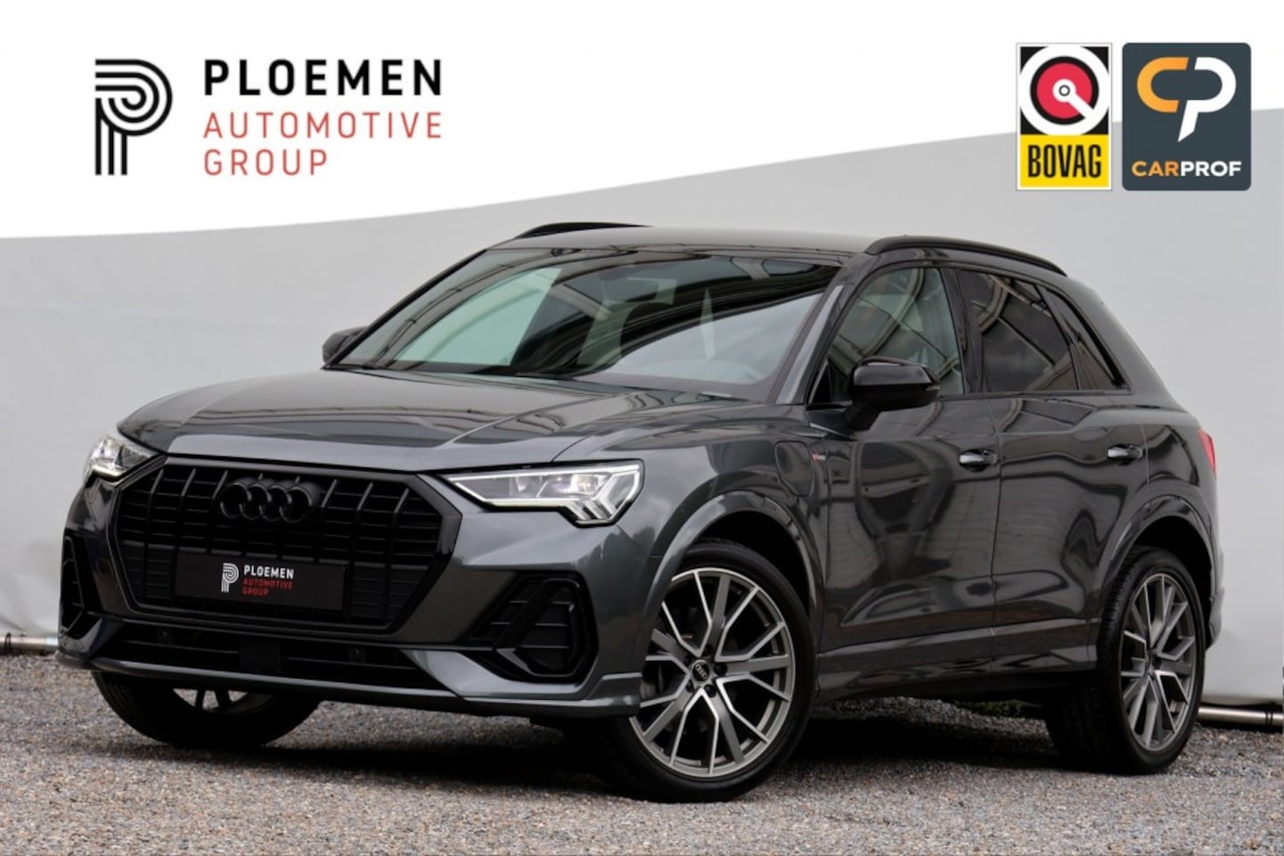 Audi Q3 - 45 TFSIe S-Line - 245 pk **Sonos / Trekhaak / Camera / Ambiance / Carplay - AutoWereld.nl