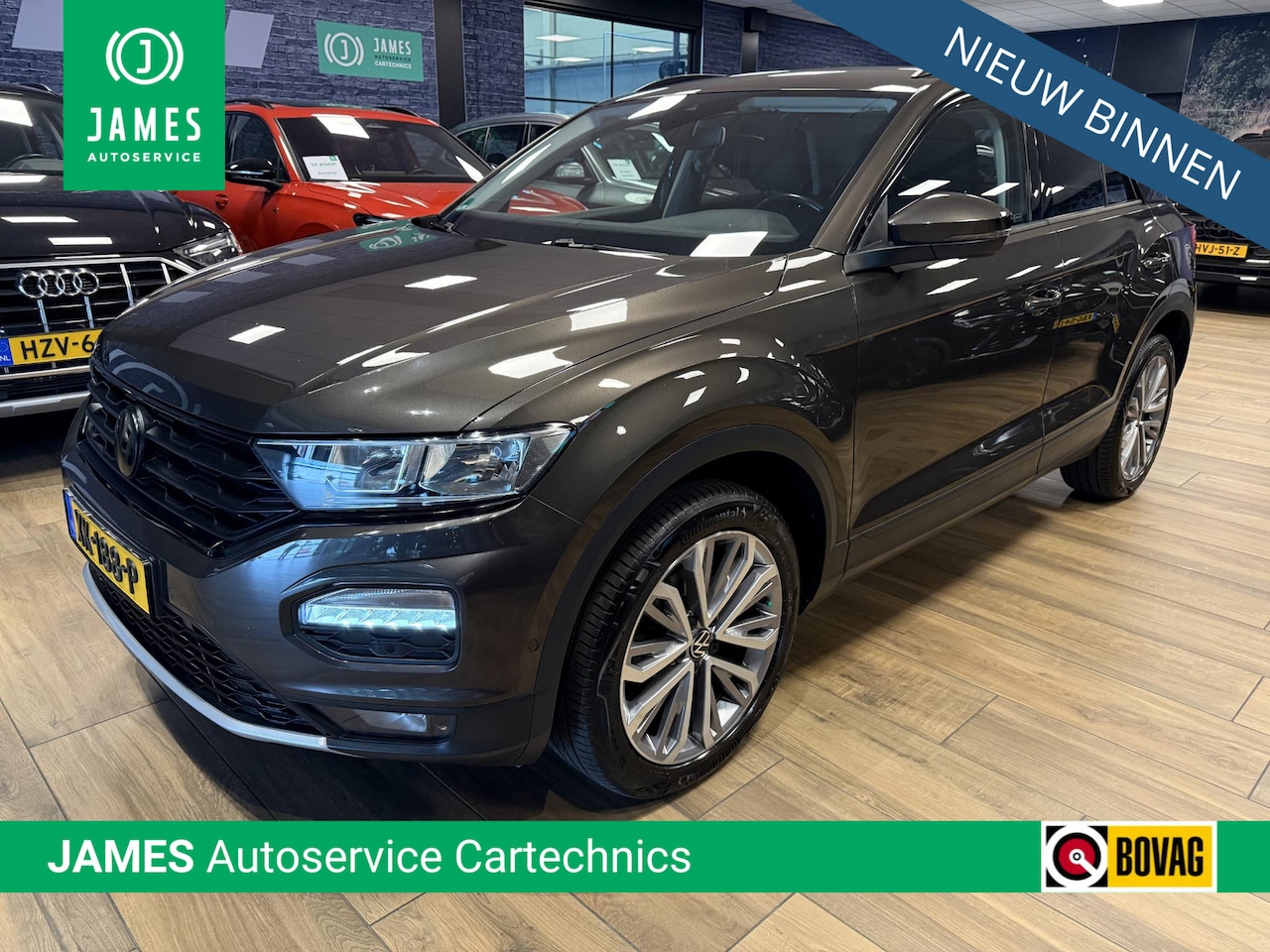Volkswagen T-Roc - 1.5 TSI Style |Navi|Carplay|Trekhaak|stoel en stuurverwarming|PrivacyGlass| - AutoWereld.nl
