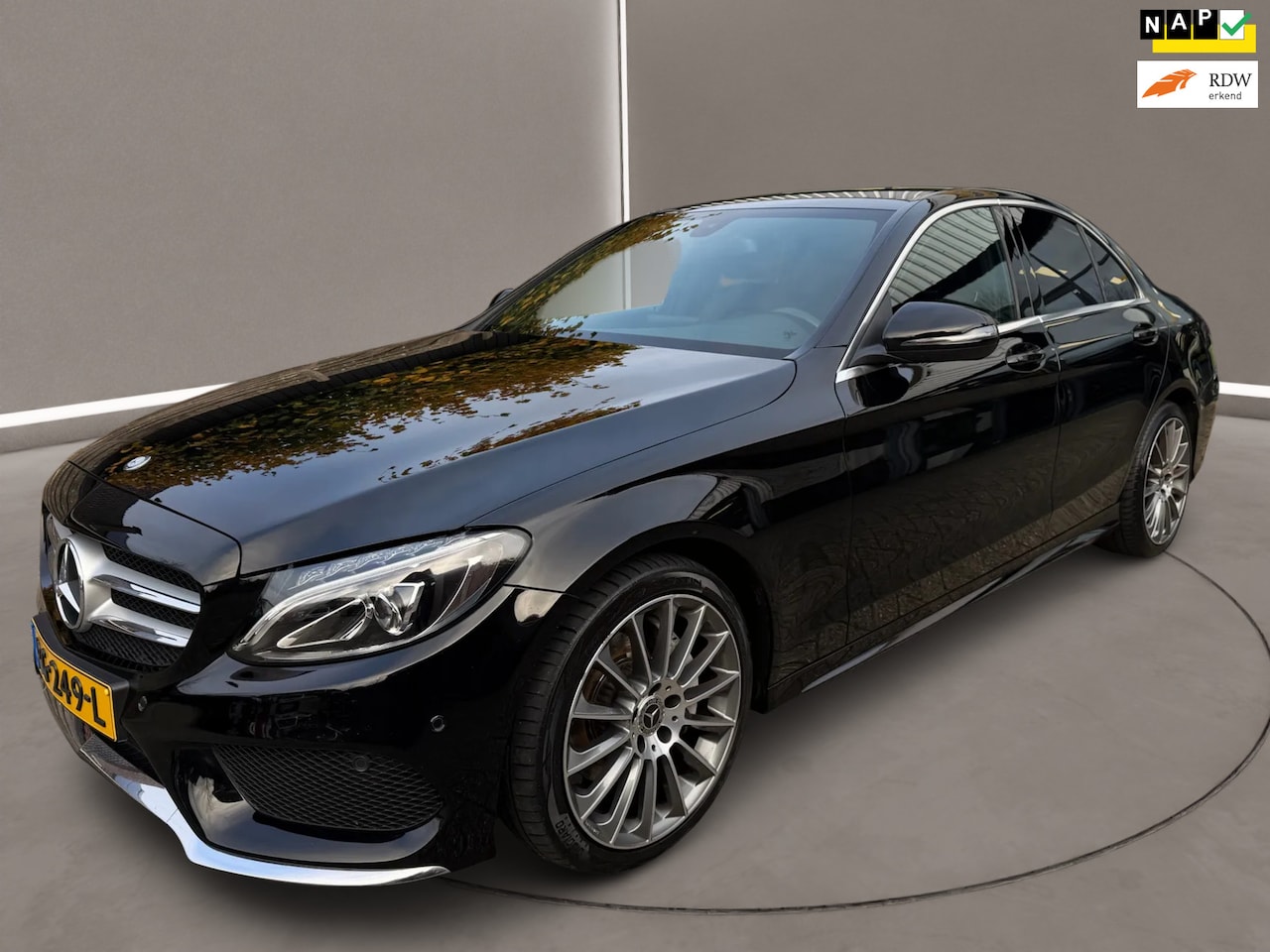 Mercedes-Benz C-klasse - 160 AMG Sport Edition 129 Pk Airco Navi Leer Xenon 171 dkm Nap 2e Eig. - AutoWereld.nl