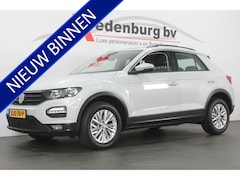 Volkswagen T-Roc - 1.0 TSI Style - PDC / Stoelverw. / Rijstrooksens