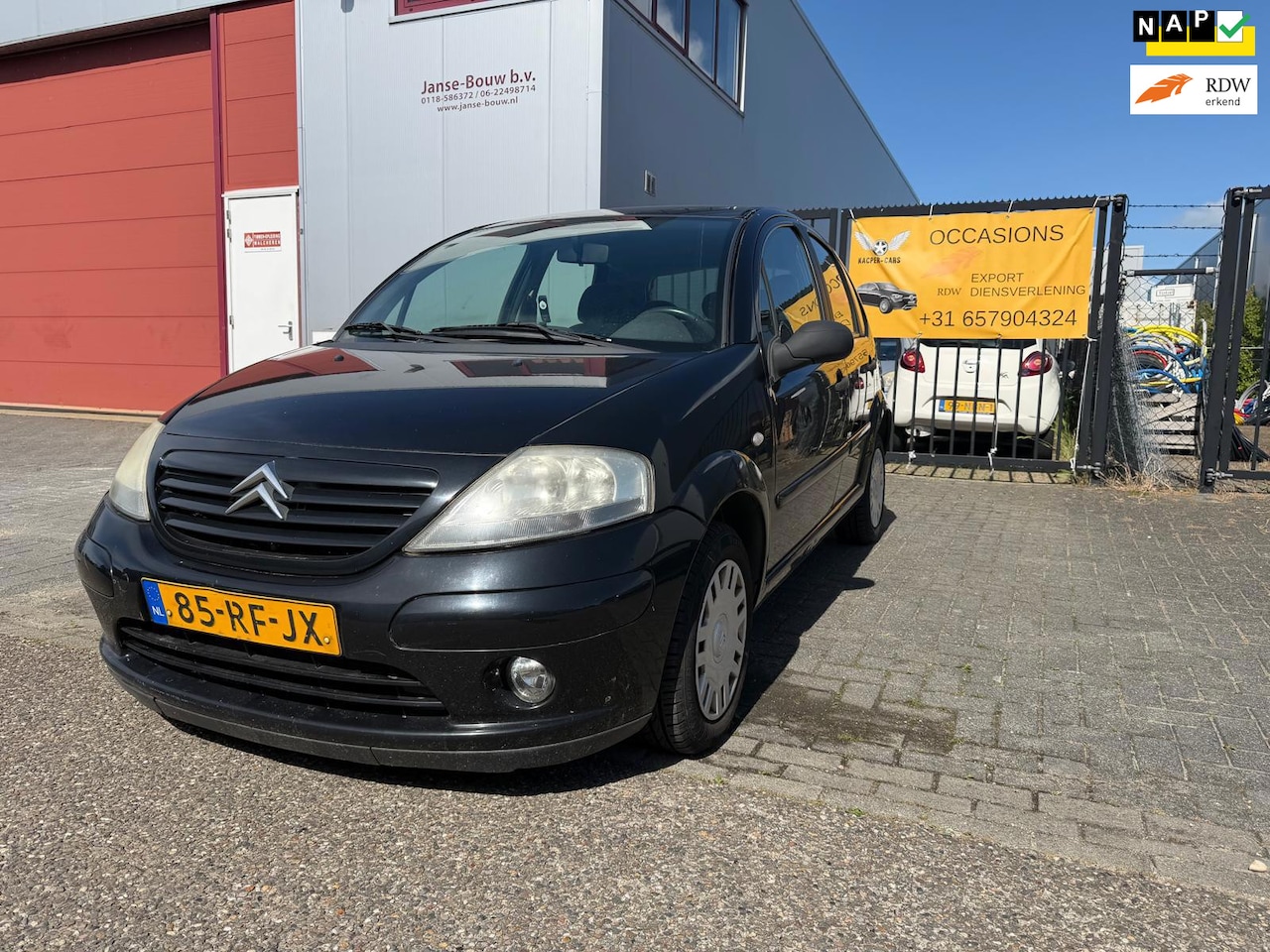 Citroën C3 - 1.4i Attraction NWE APK bij aflevering/Airco/CruiseC/5Deurs - AutoWereld.nl