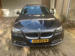 BMW 5-serie Touring - 535xd Luxury Edition Full option, dealer onderhouden en dynamic damping control