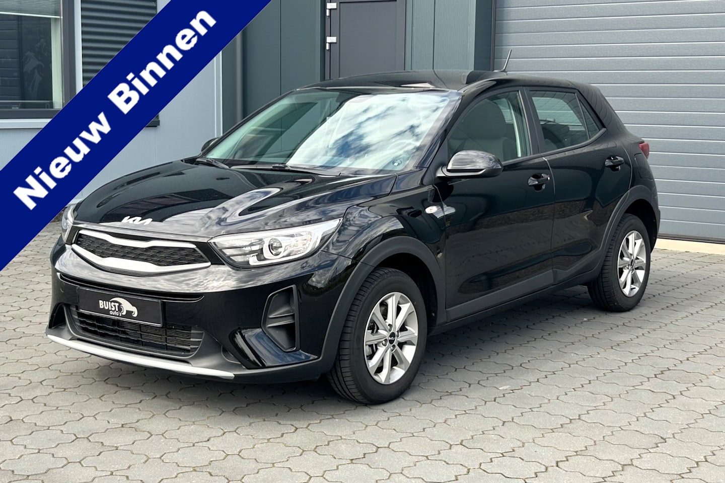Kia Stonic - 1.2 MPi ComfortLine AIRCO CRUISE CARPLAY STOELVERW. 16093KM! - AutoWereld.nl
