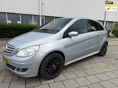 Mercedes-Benz B-klasse - 170 automaat , airco, nap lees beschrijving