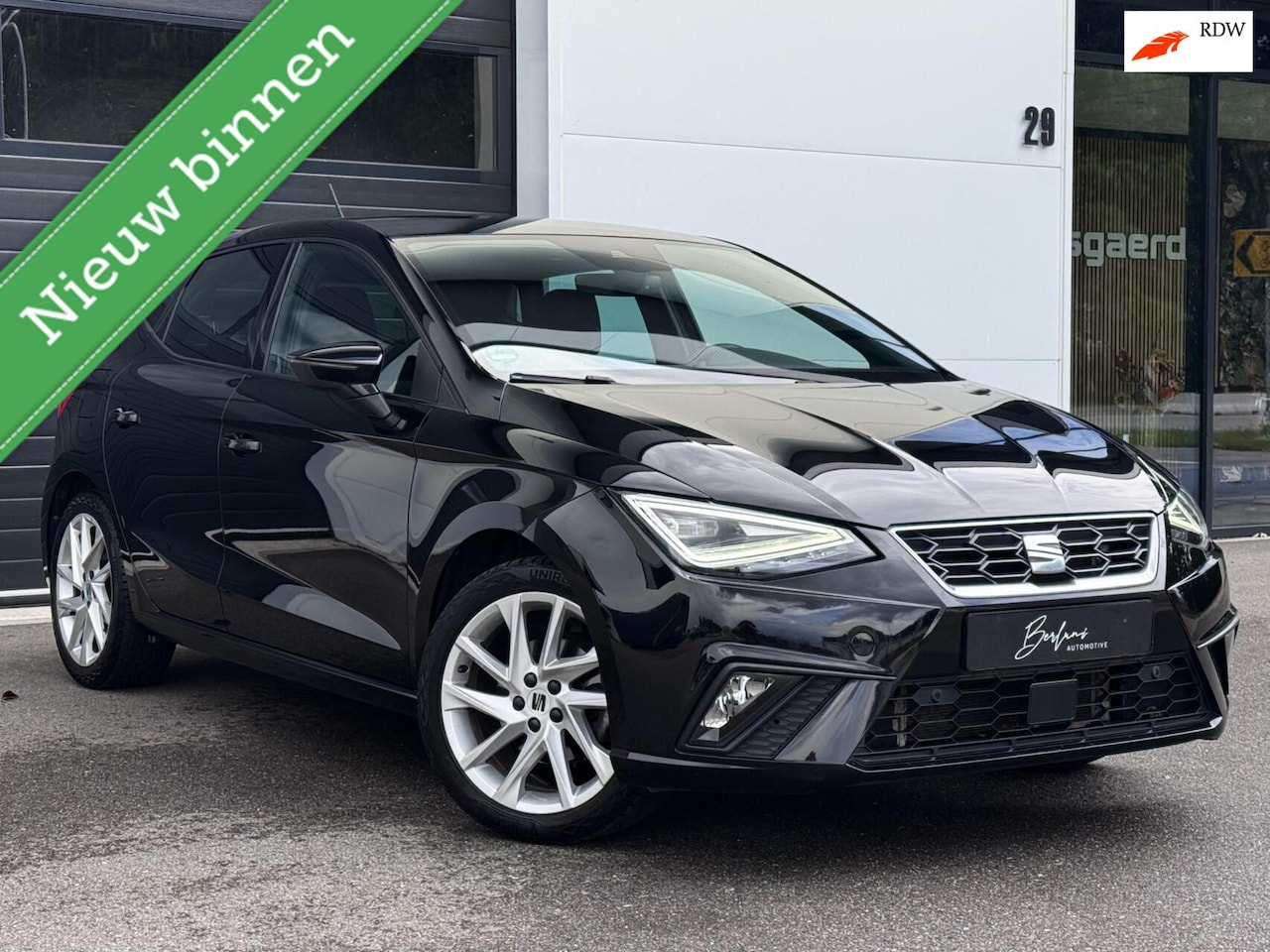 SEAT Ibiza - 1.0 TSI FR Dealer Ondh|Carplay|Camera|Ambient - AutoWereld.nl