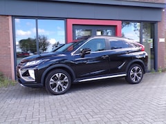 Mitsubishi Eclipse Cross - 1.5 DI-T Instyle Pano HUD Trekhaak NAP Bomvol