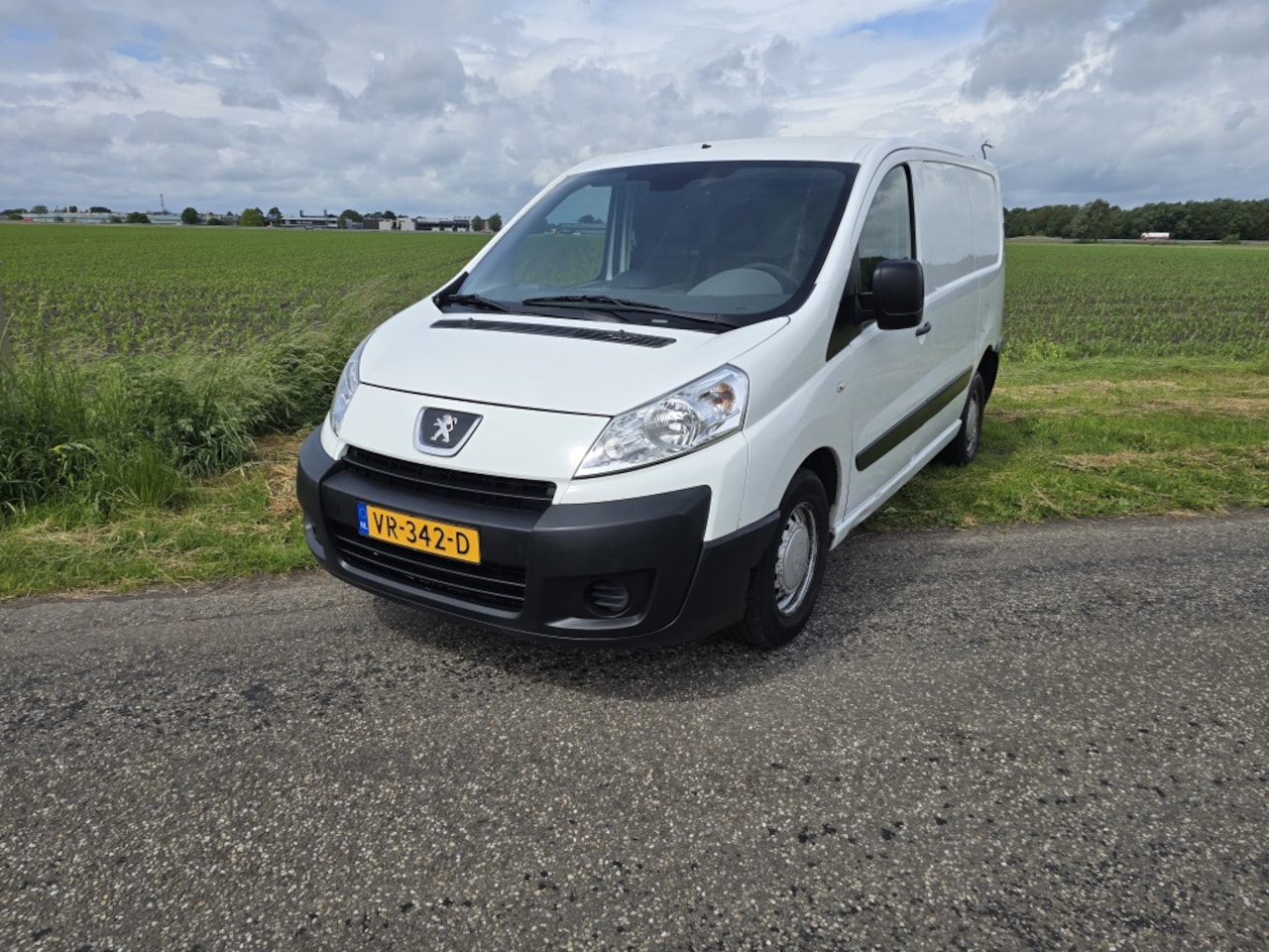 Peugeot Expert - 227 1.6 HDI L1H1 Pro 227 1.6 HDI L1H1 Pro - AutoWereld.nl