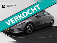 Mercedes-Benz A-klasse - 200 Business Solution (PANORAMADAK, STOELVERWARMING, CAMERA, CRUISE CONTROL, PARKEERSENSOR