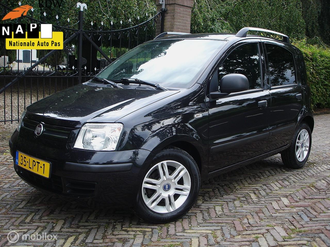 Fiat Panda - 1.2 Active (bj 2011') Orig.NL|1e Eig.|APK 06-2027 - AutoWereld.nl