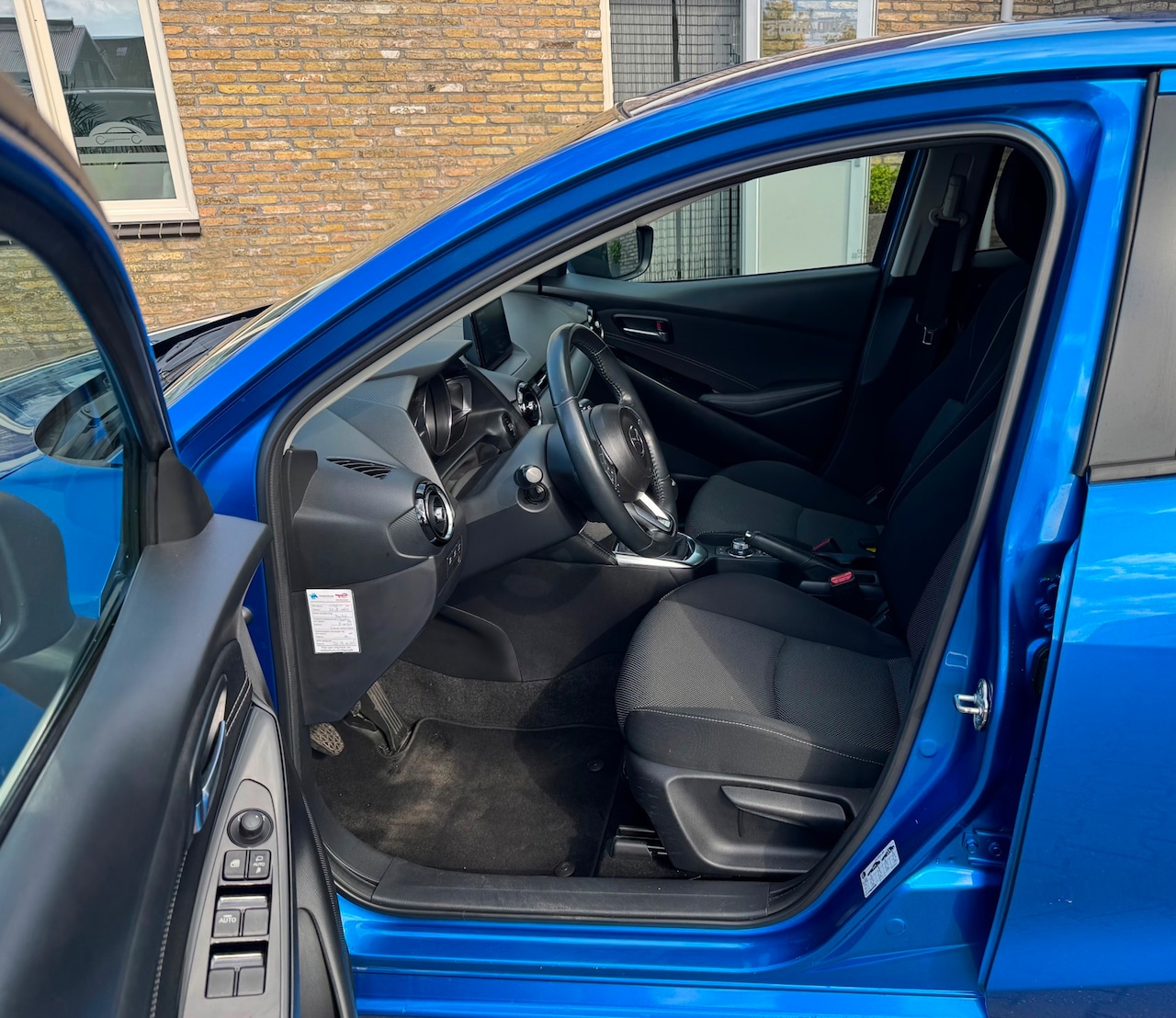 Mazda 2 - 1.5 Skyactiv-G GT-M Bj 2019 Mooie jonge auto - AutoWereld.nl