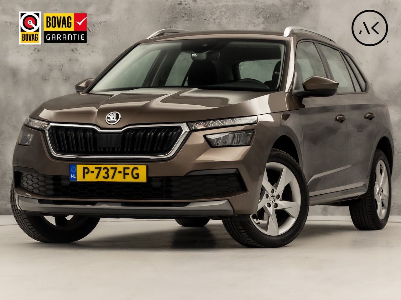 Skoda Kamiq - 1.0 TSI Sport Automaat (APPLE CARPLAY, GROOT NAVI, CLIMATE, STOELVERWARMING, SPORTSTOELEN, - AutoWereld.nl