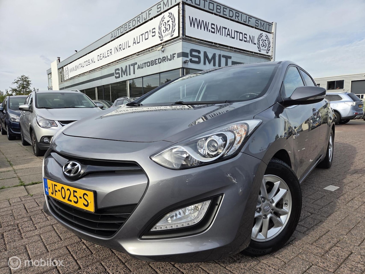 Hyundai i30 - 1.6 GDi i-Motion Plus Nav/Camera/Carplay - AutoWereld.nl