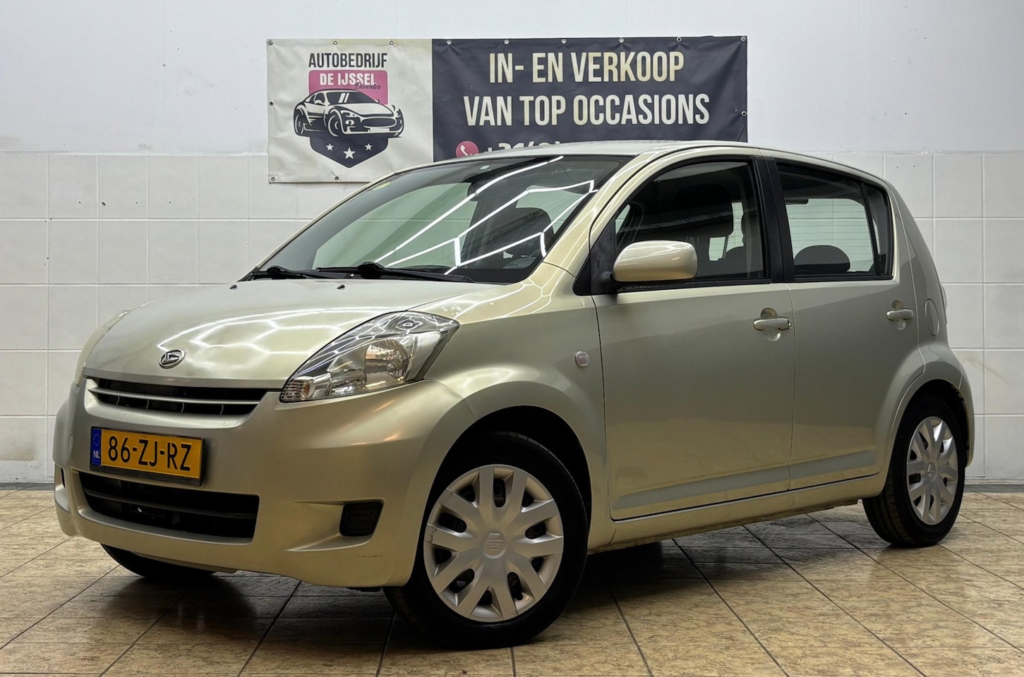 Daihatsu Sirion 2 - 1.3-16V /AUTOMAAT/NW APK/3DE EIG - AutoWereld.nl
