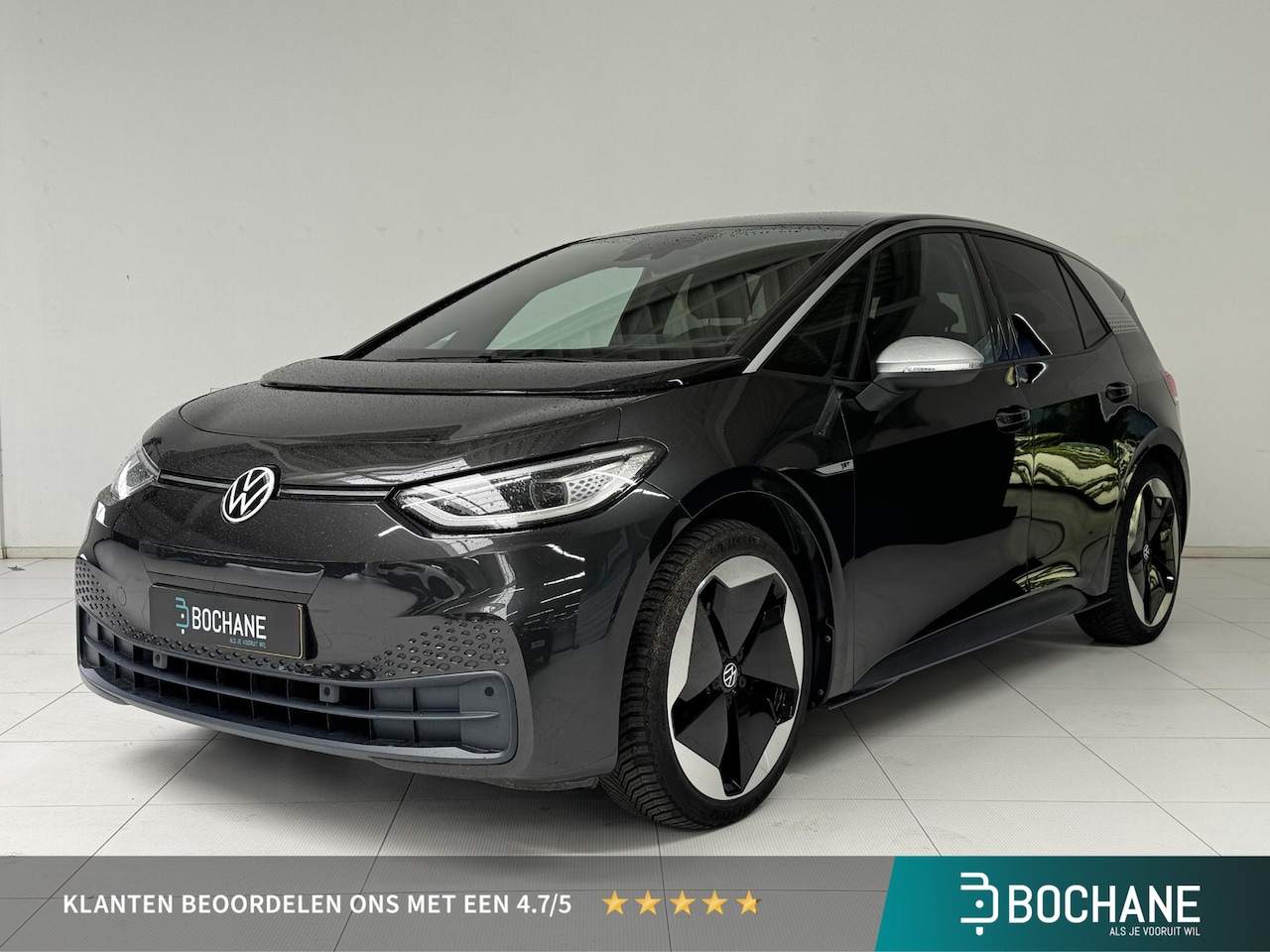 Volkswagen ID.3 - First Max 58 kWh | Panoramadak | Navigatie | Camera | Stoelverwarming | Trekhaak | - AutoWereld.nl