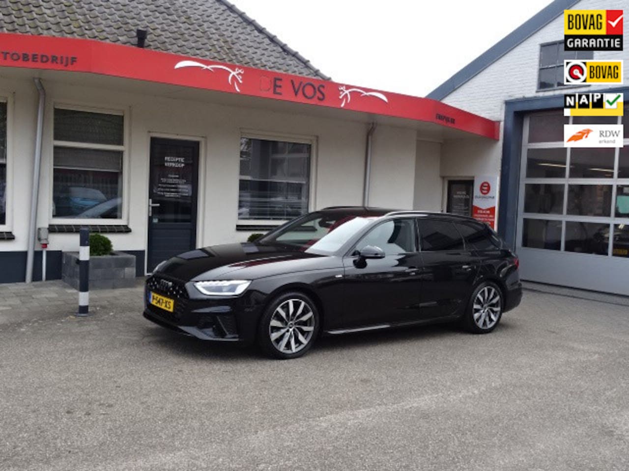 Audi A4 Avant - 35 TFSI S edition Competition 35 TFSI S edition Competition - AutoWereld.nl