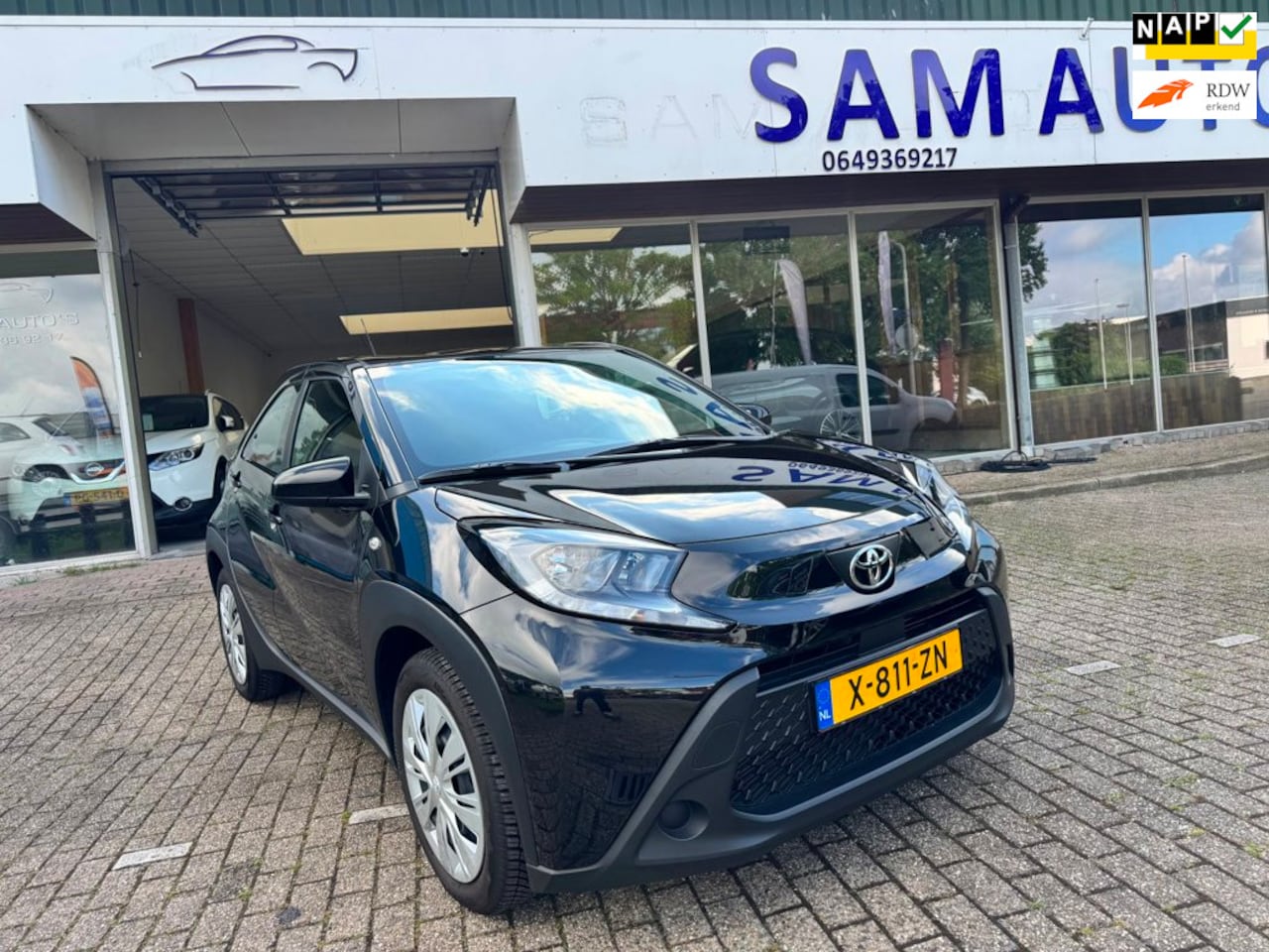 Toyota Aygo X - 1.0 VVT-i MT play 1.0 VVT-i MT Play - AutoWereld.nl