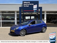Alfa Romeo Giulietta - 1.4 Turbo MultiAir Business Super / Automaat / NL-Auto / Vol-Leder / Stuurwiel-Flippers /