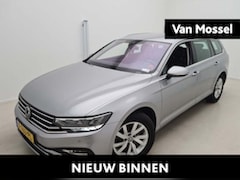 Volkswagen Passat Variant - 1.5 TSI Business 150 PK | Automaat | Climate Control | Navigatie | Adaptieve Cruise Contro