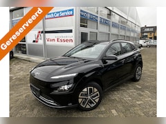 Hyundai Kona Electric - EV Comfort 39 kWh 100% SOH Warmtepomp, Navi, lane departure adaptive cruise control,