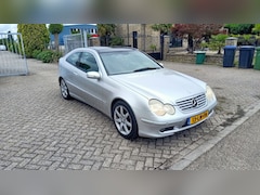 Mercedes-Benz C-klasse Sportcoupé - 200 K