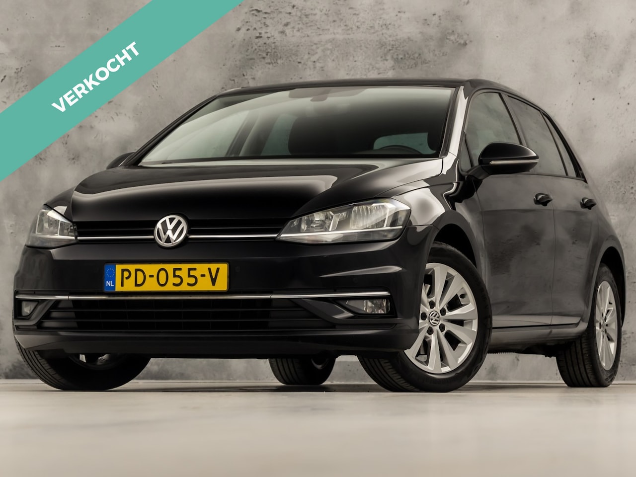 Volkswagen Golf - 1.4 TSI Sportline (APPLE CARPLAY, 1e EIGENAAR, GROOT NAVI, CAMERA, CLIMATE, SPORTSTOELEN, - AutoWereld.nl