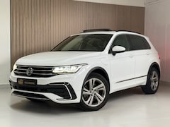 Volkswagen Tiguan - 1.4 TSI eHybrid 3X R-Line Pano * Trekhaak * Carplay