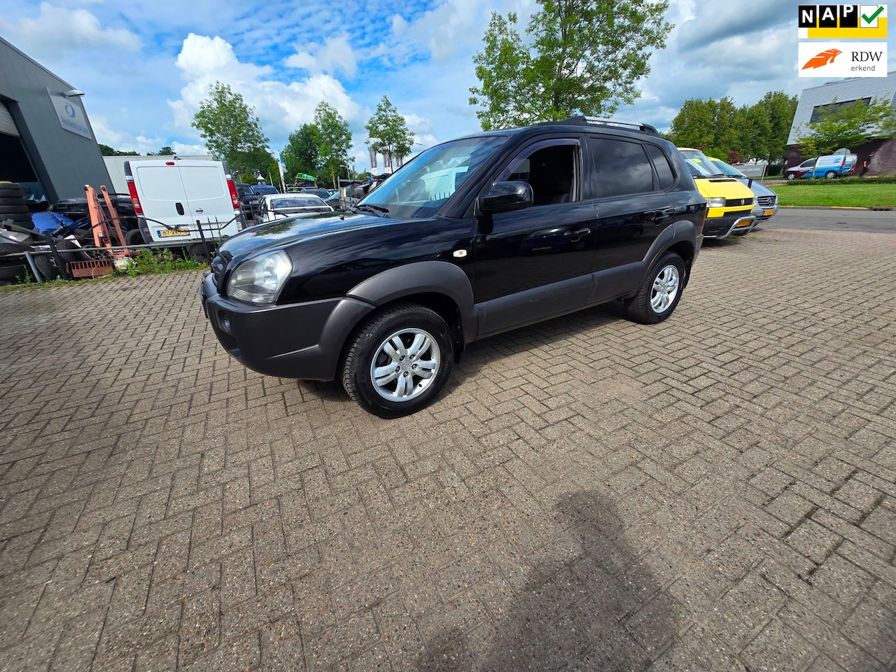 Hyundai Tucson - 2.0i Style 2.0i Style - AutoWereld.nl