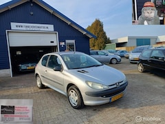 Peugeot 206 - 1.4 XR