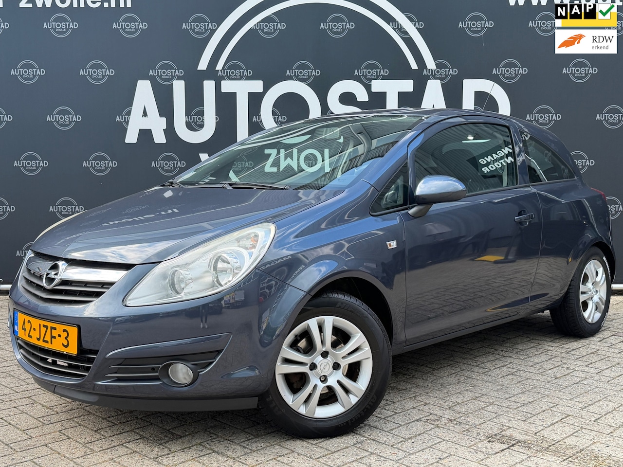 Opel Corsa - 1.4-16V Business NL-Auto / NAP / APK / Airco / Afneembare Trekhaak - AutoWereld.nl