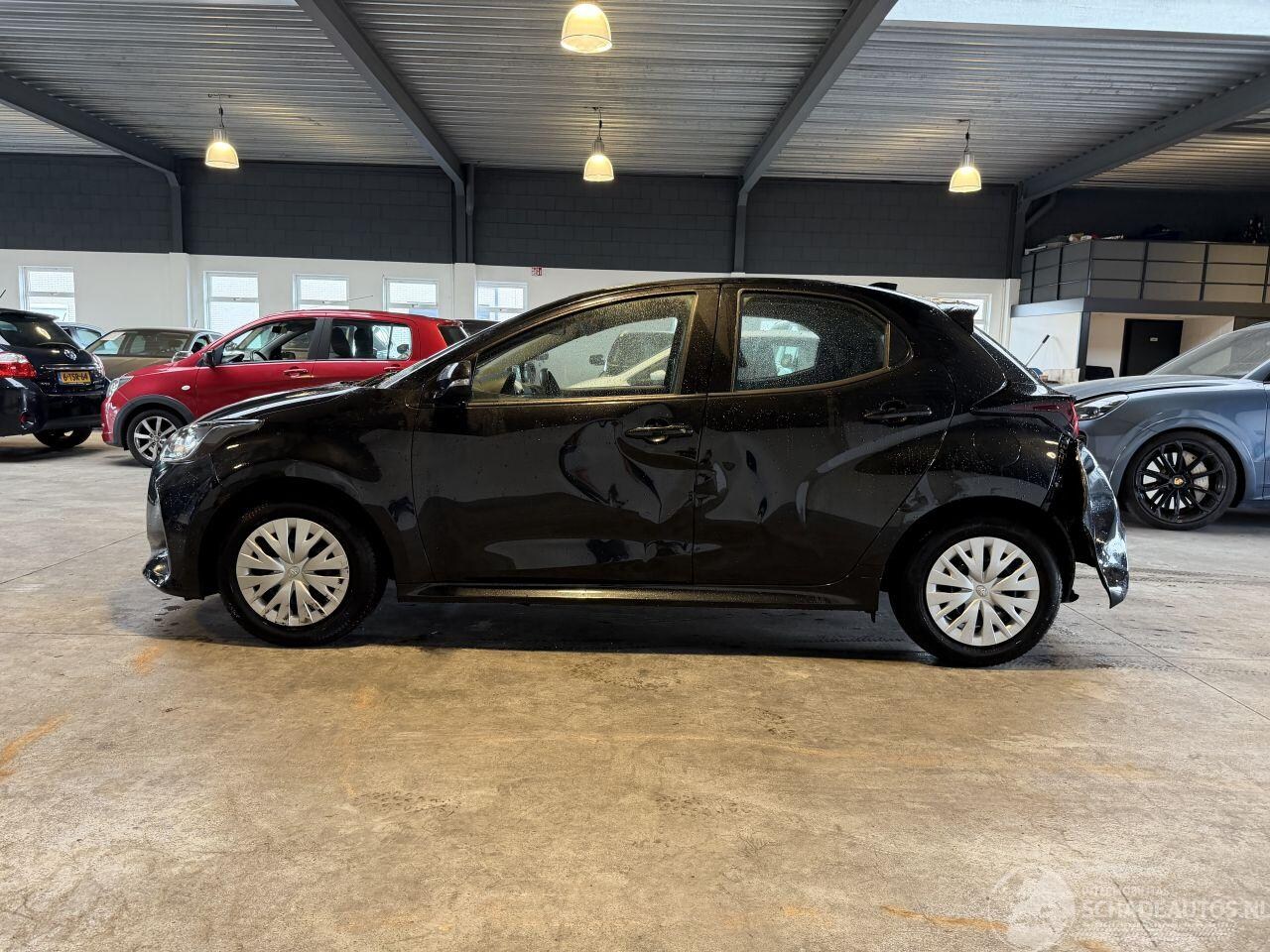 Toyota Yaris - 1.5 Hybrid Active NAP!