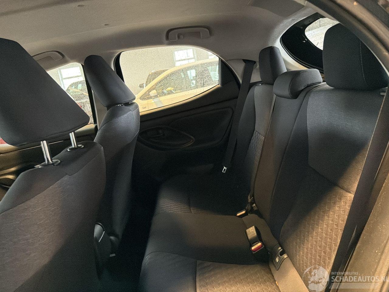 Toyota Yaris - 1.5 Hybrid Active NAP!