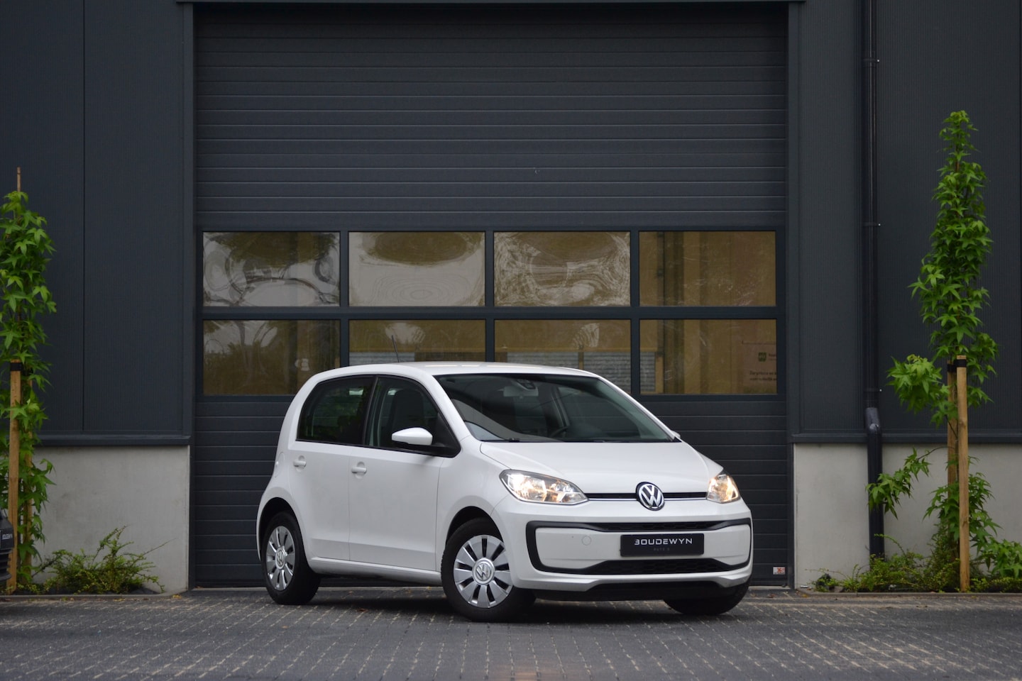 Volkswagen Up! - 1.0 BMT move up! Bluetooth | Airco | NAP - AutoWereld.nl