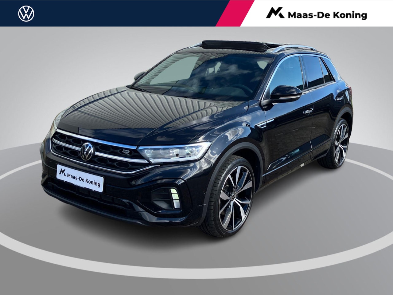 Volkswagen T-Roc - 1.5TSI/150PK R-Line DSG · Panoramadak · Leder · Dodehoeksensoren · Apple/Android Car Play - AutoWereld.nl