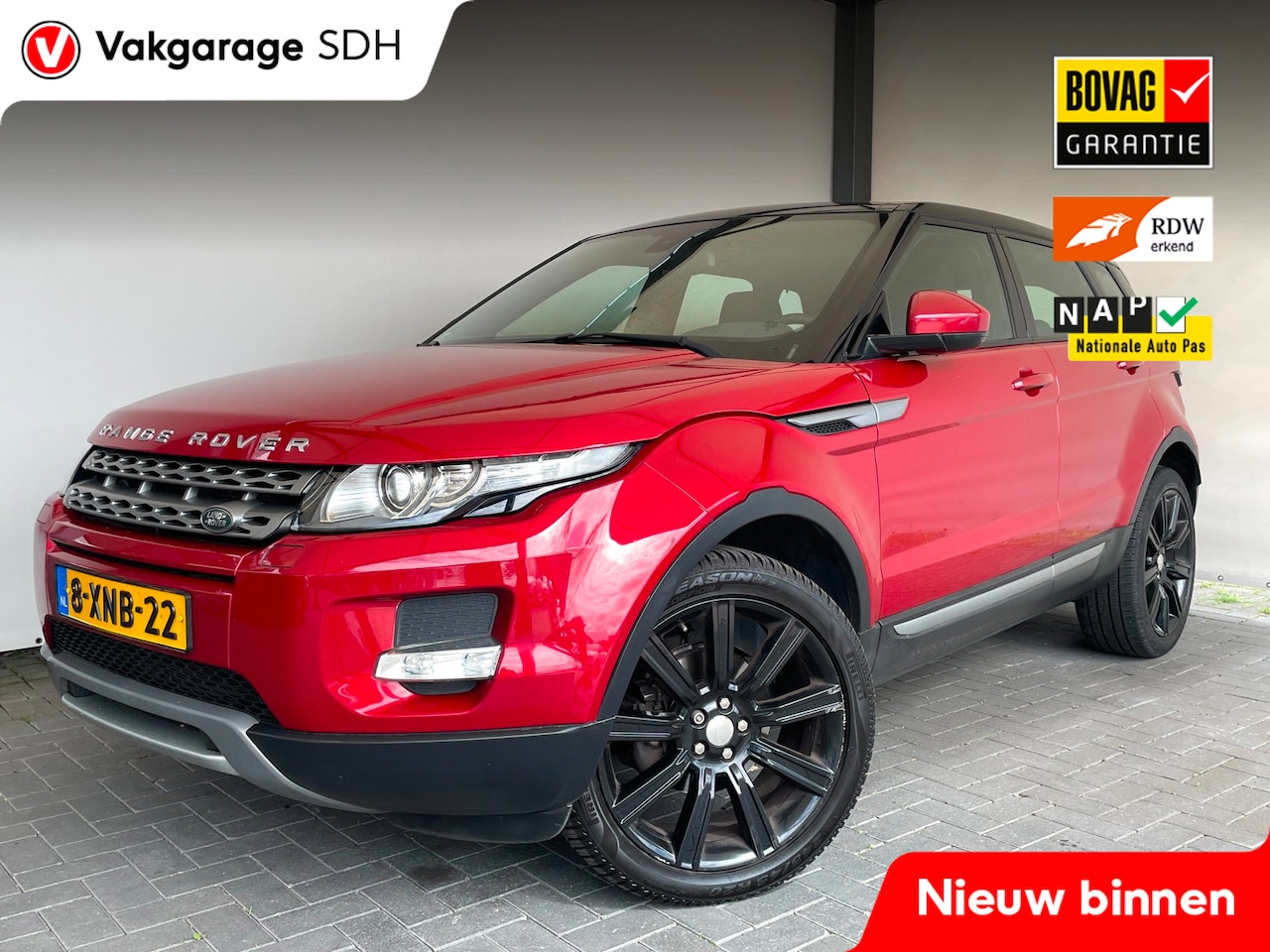 Land Rover Range Rover Evoque - 2.2 eD4 2WD Dynamic|Glazen dak|Trekhaak|Meridian Audio|Stoelverwarming - AutoWereld.nl