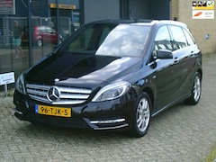 Mercedes-Benz B-klasse - 180 Ambition Nwe Apk Airco Navi LM-V Cruise Leder