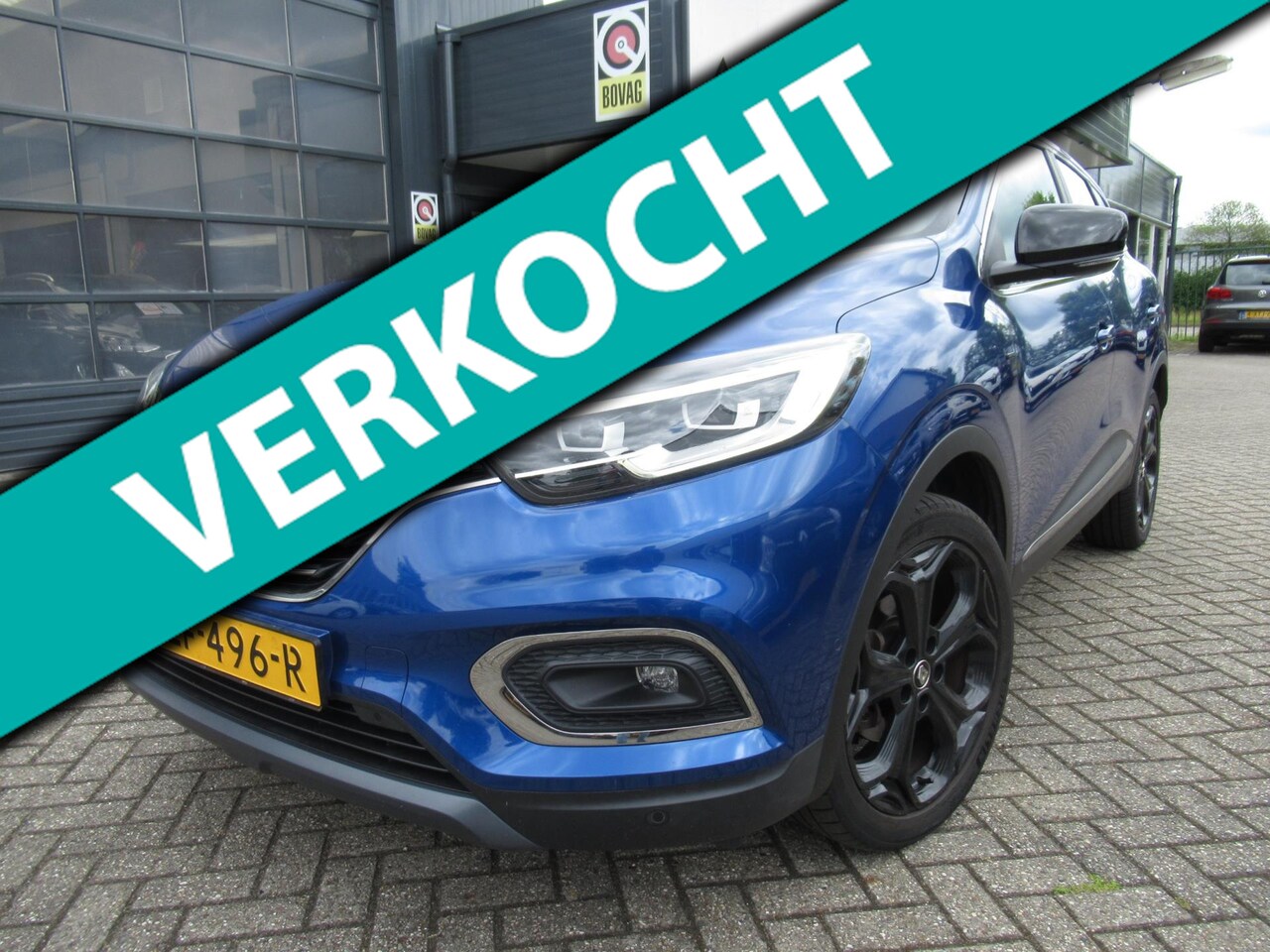 Renault Kadjar - 1.3 TCe Black Edition / NAV / PDC 2x / Camera / Stoelverwarming / Trekhaak - AutoWereld.nl